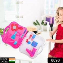 Beauty Toy Set, Girls Makeup Kit Pretend & Play Beauty Salon Makeup Kit with a Beauty Suitcase